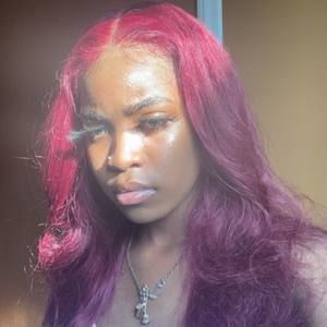 Meet your Posher, Deseray